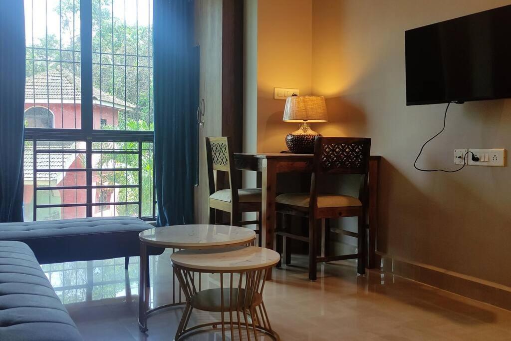 1Bhk Studio Apartment North Goa 马普萨 外观 照片